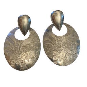 Vintage Floral Engraved Oval Drop Earrings Silver Plated Statement Stud